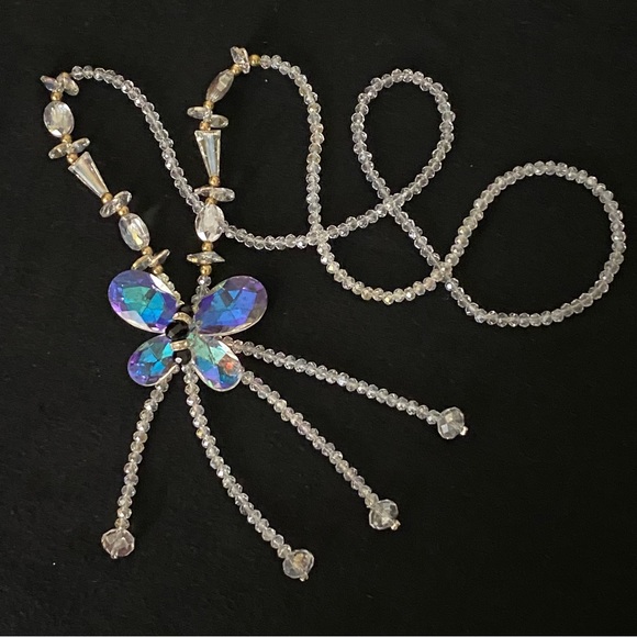 Fashion Poshers Jewelry - Butterfly necklace. Crystal necklace. Long Statement necklace.